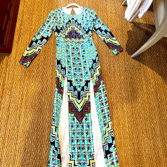 Mara Hoffman Women's Maxi. Open back, high slit - Picture 6 of 6